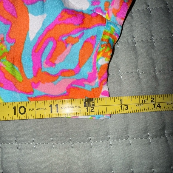 Lilly Pulitzer Fanning Romper Jam Out Print (No Belt) size Small - Picture 10 of 13